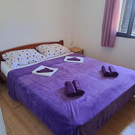 Вилла Robinzon House Pia Banj Экстерьер фото